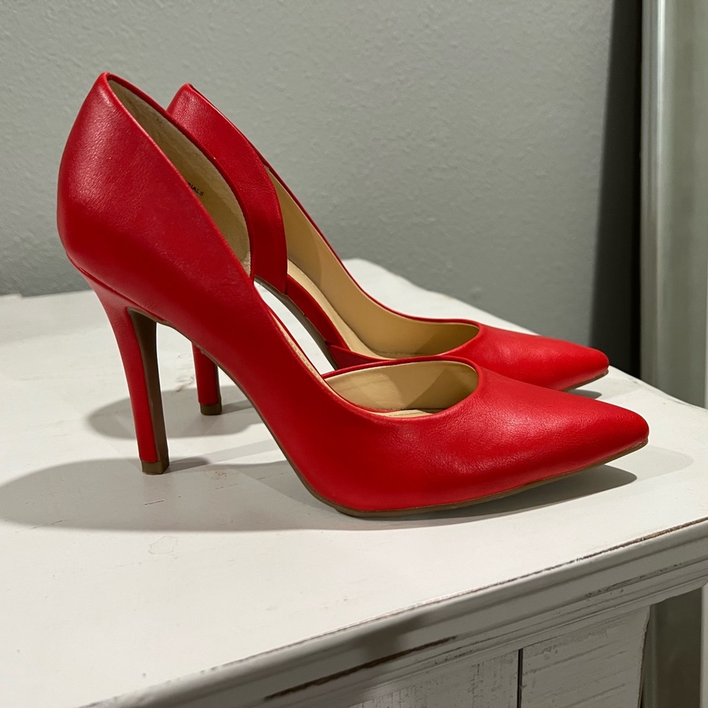 Beautiful red/orange heels!